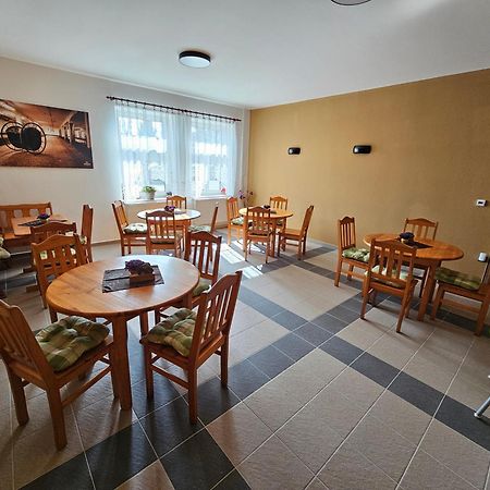 Ubytovani Jerabek Lásenice Exteriör bild